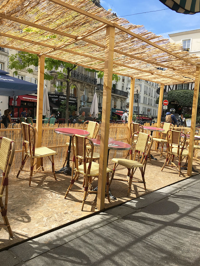terrasse de restaurants à Montmartre, Bibiche