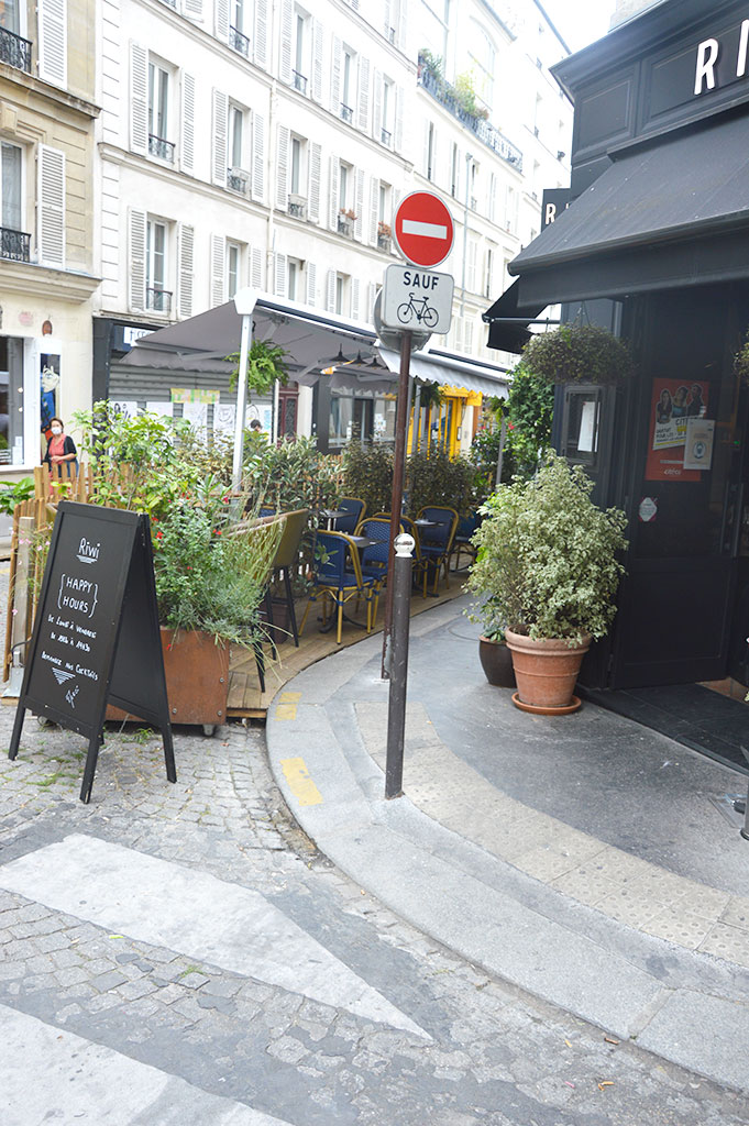 Riwi, rue Véron, Montmartre