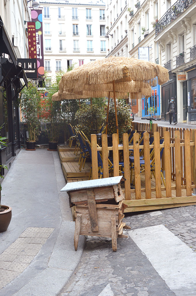 Riwi, rue Véron, Montmartre