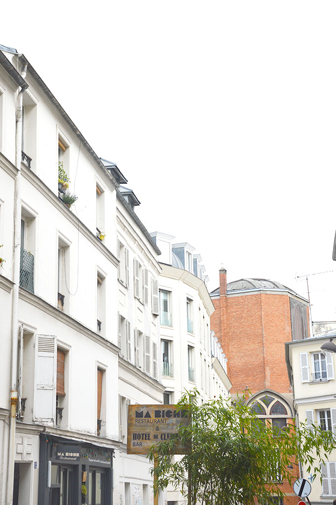 Ma Biche, rue Véron, Montmartre